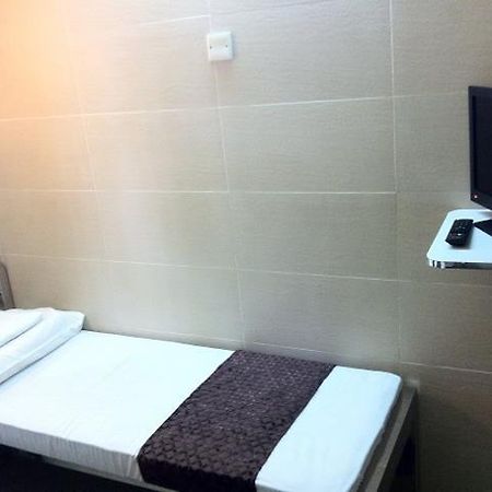 Osaka Guest House Tsim Sha Tsui  Exterior photo